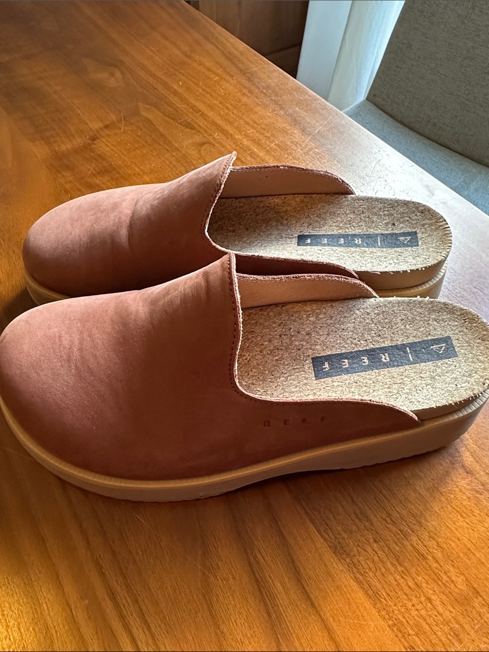 Reef Women's Slip-On Mules in Dusty Rose Suede